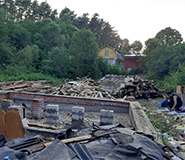 демонтаж старого деревянного дома на участке в Обнинске
